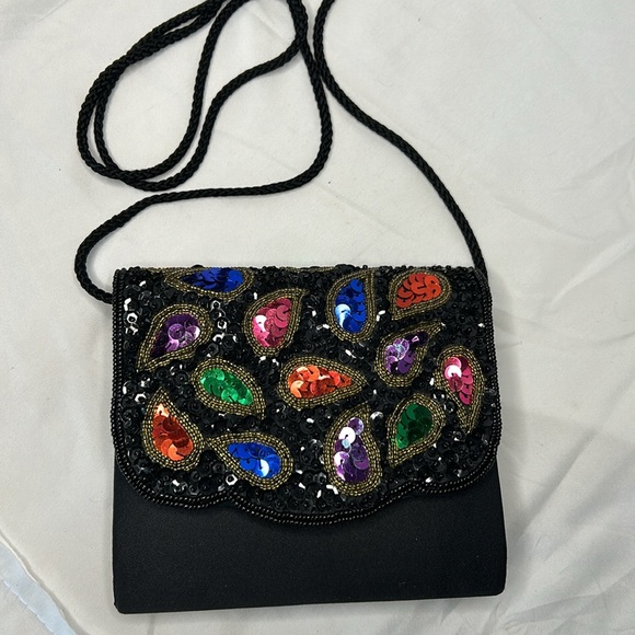 Unbranded black evening bag with colorful sequins. Long braided straps. - Picture 3 of 6